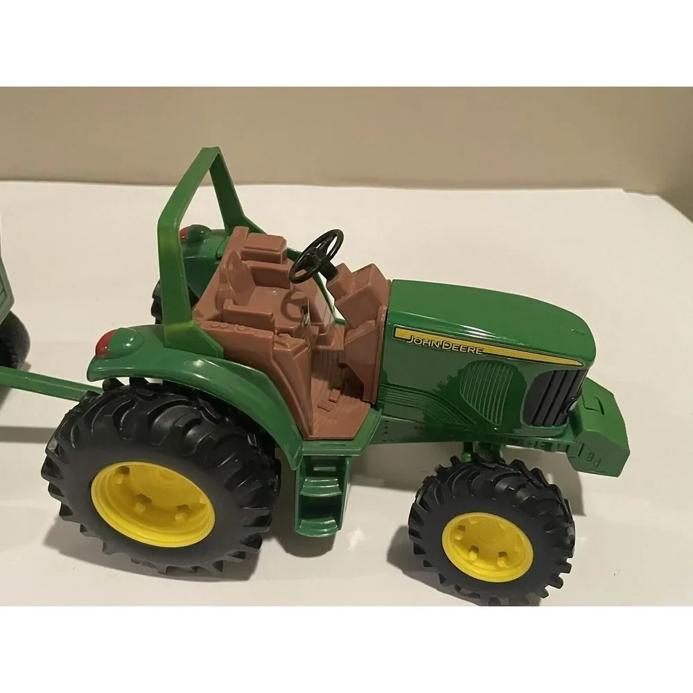 Ertl John Deere Tractor & Hay Wagon 1/32‎ Plastic Farm Horse Ranch